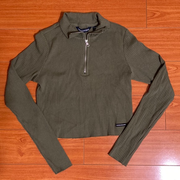 Calvin Klein quarter zip - Picture 3 of 4